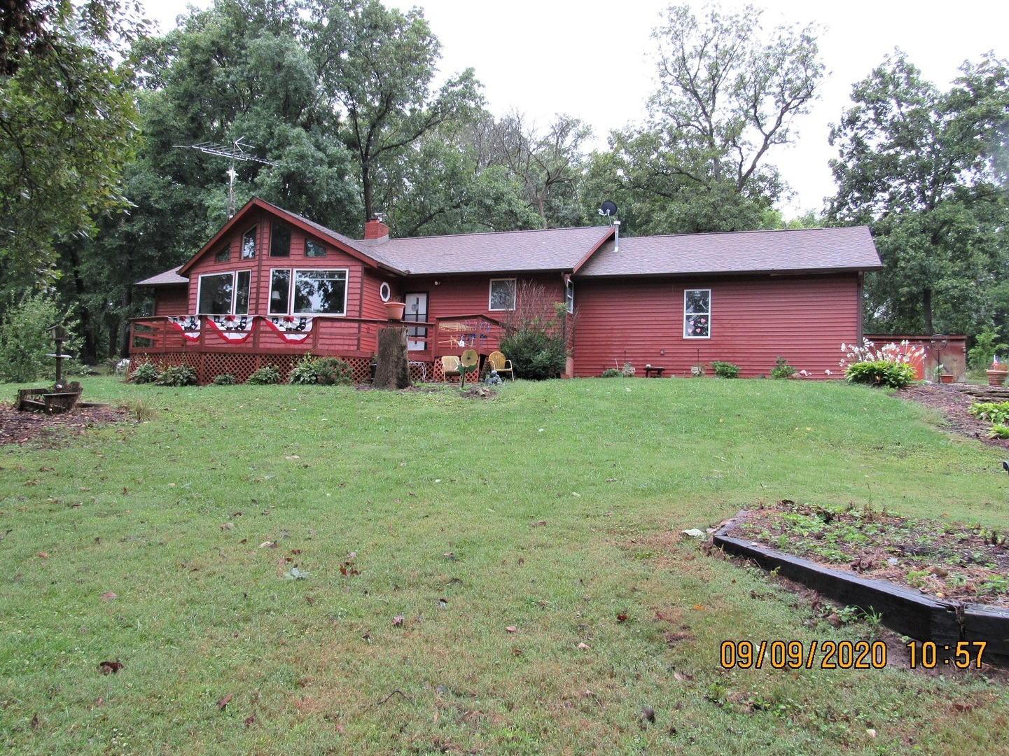 5479 West Edgewood Road Dixon, IL 61021 - Photo 1 of 38