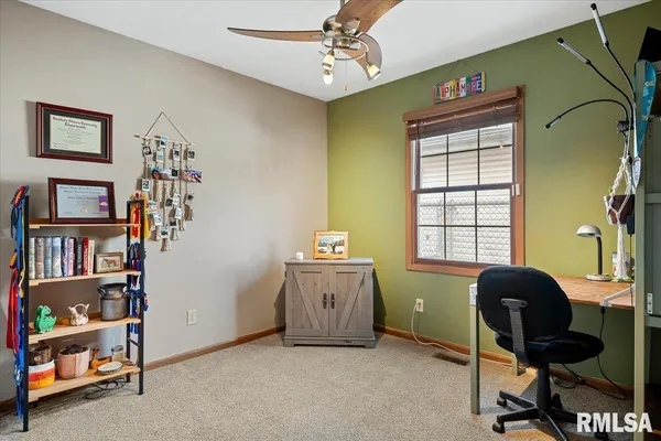 $179,900 | 407 South 7th Street, Auburn, IL 62615