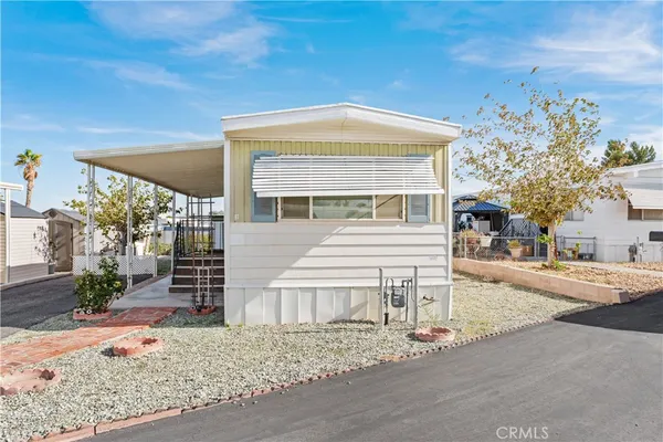 a house view with a outdoor space
