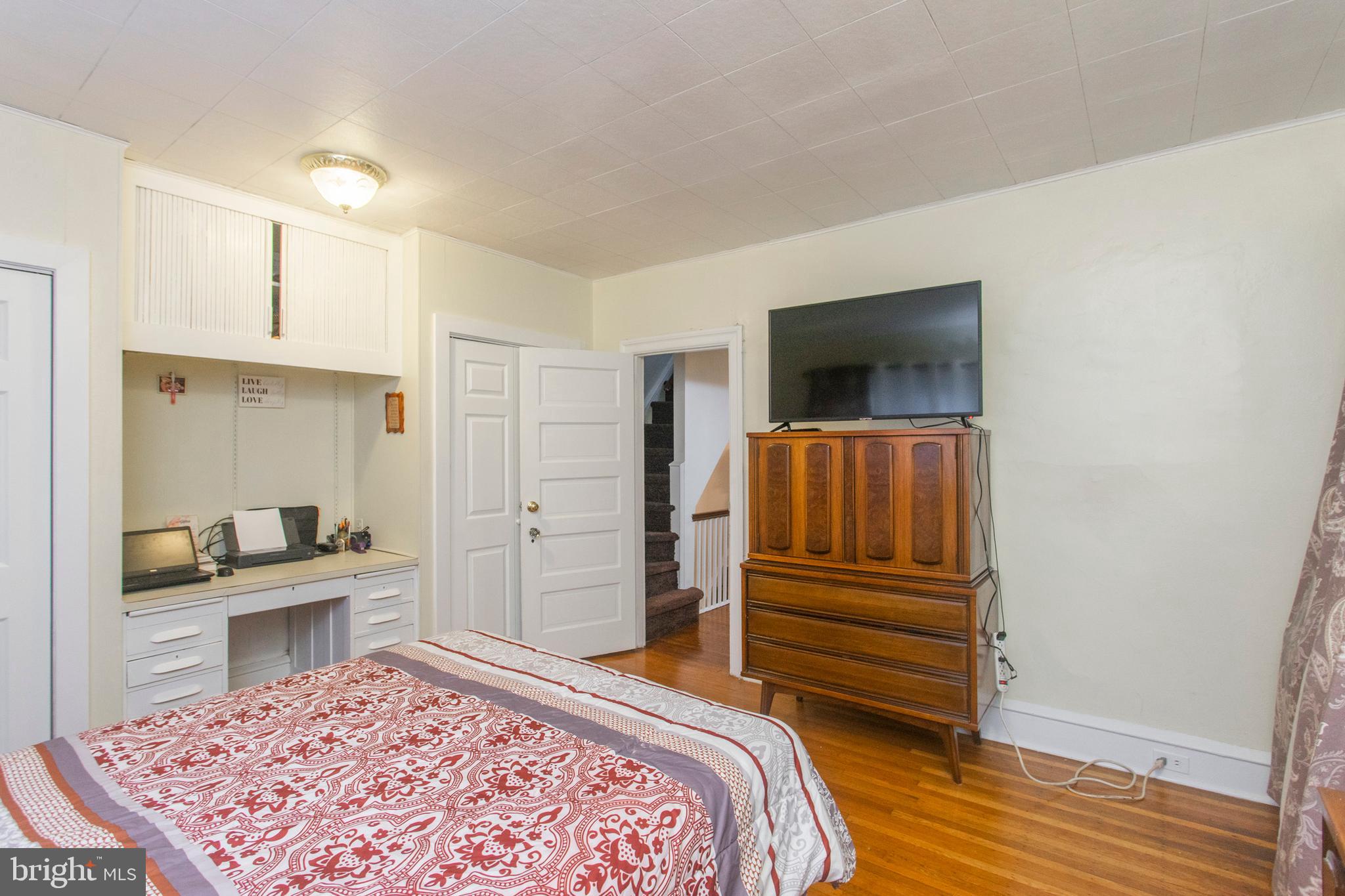 1820 Wynnewood Road Philadelphia, PA 19151 - Photo 16 of 34 Master Bedroom