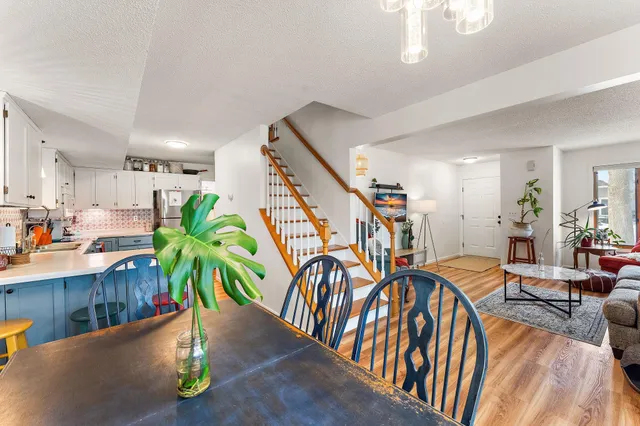 $270,000 | 1609 Geske Road, Chaska, MN 55318