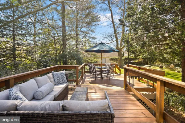 $695,000 | 202 Linden Avenue, Riverton, NJ 08077