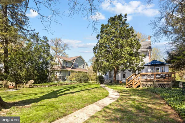 $695,000 | 202 Linden Avenue, Riverton, NJ 08077