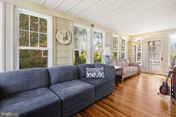 $695,000 | 202 Linden Avenue, Riverton, NJ 08077