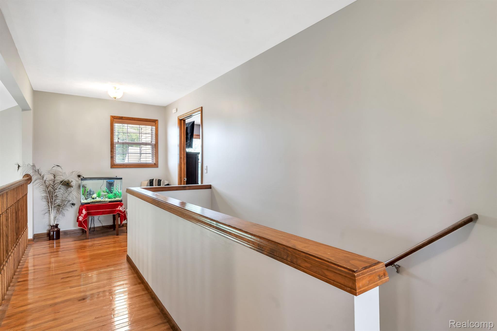 828 East Marr Road Howell, MI 48855 - Photo 16 of 42 Gallery Image 16