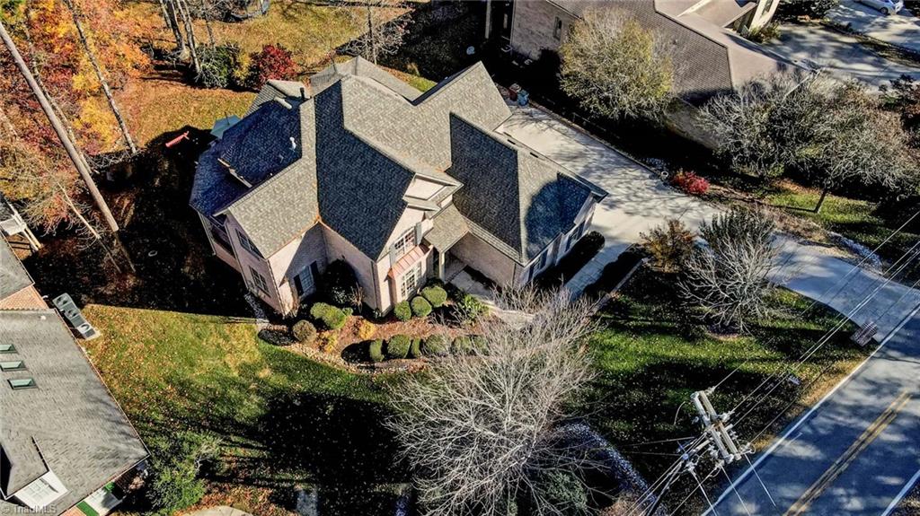 5594 Anson Road Greensboro, NC 27407 - Photo 4 of 42 Gallery Image 4