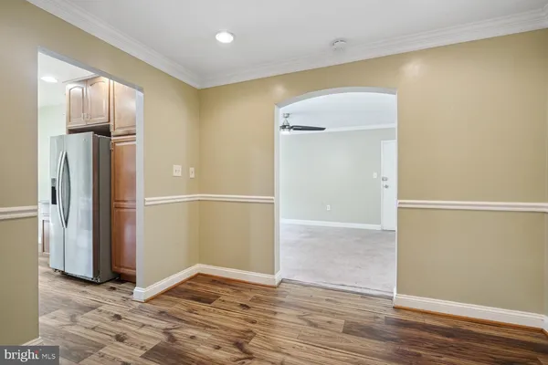 $1,650 | 5614 Bloomfield Drive, Unit 104, Alexandria, VA 22312