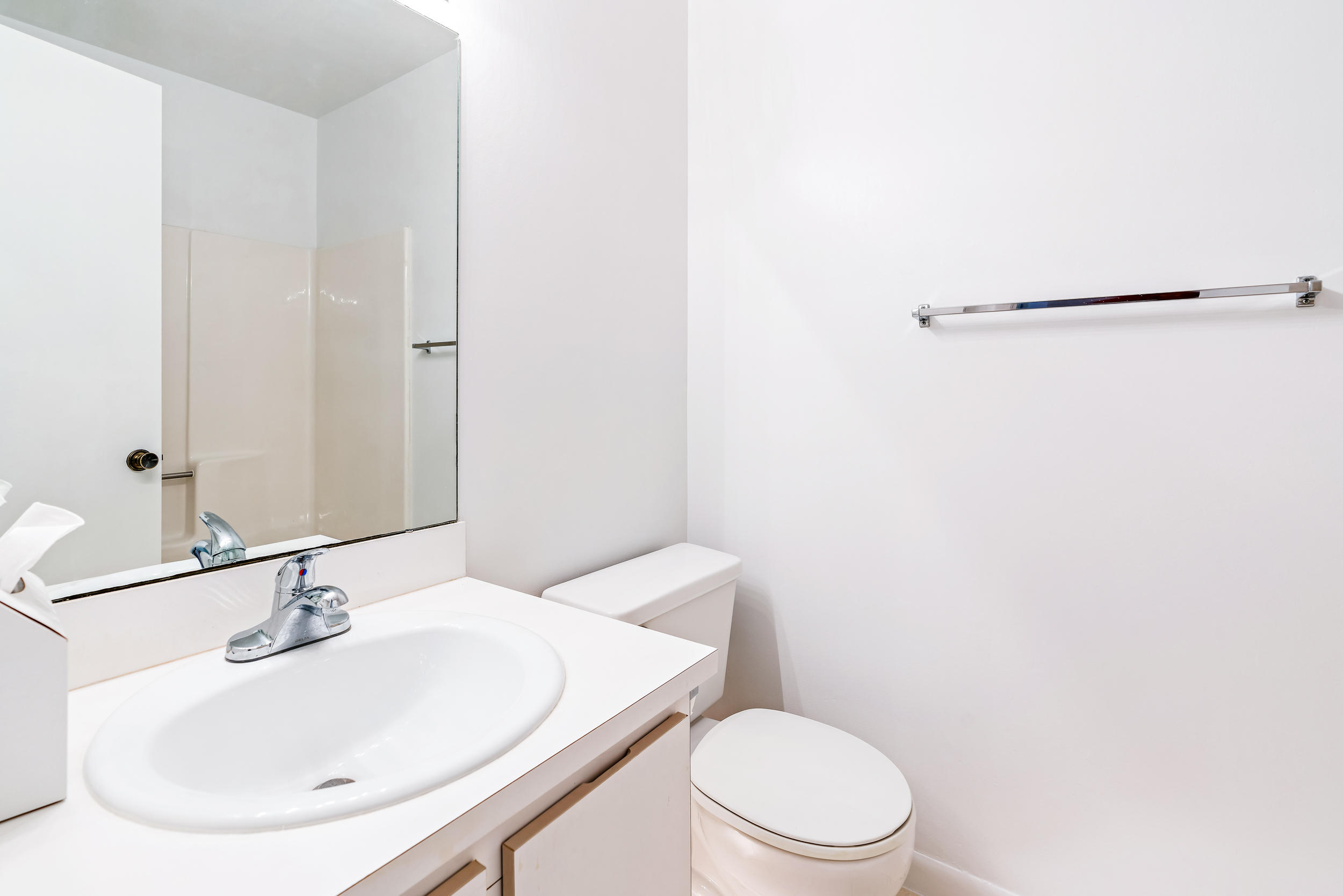 1102 Pinecrest Circle, Unit D Jupiter, FL 33458 - Photo 11 of 17 1102 Pinecrest Cir Apt D-8