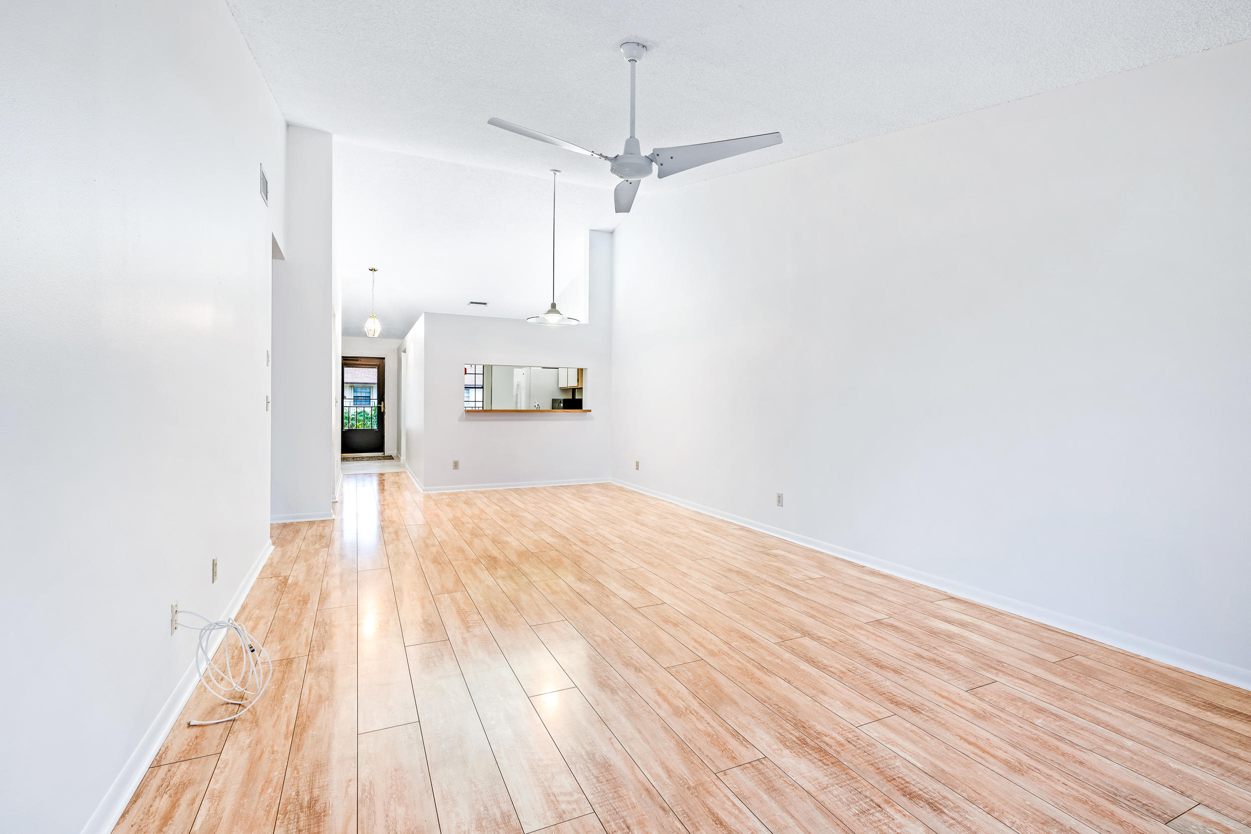 1102 Pinecrest Circle, Unit D Jupiter, FL 33458 - Photo 3 of 17 1102 Pinecrest Cir Apt D-9