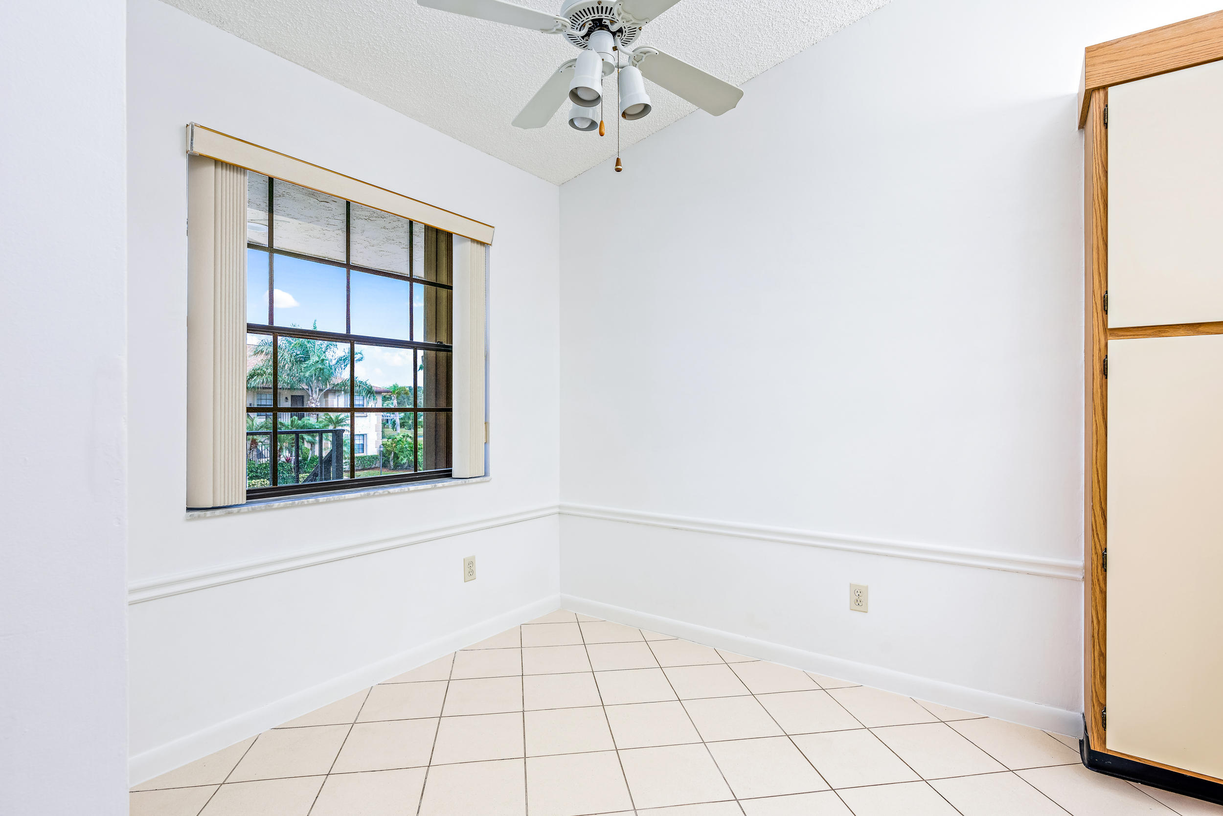 1102 Pinecrest Circle, Unit D Jupiter, FL 33458 - Photo 6 of 17 1102 Pinecrest Cir Apt D-2