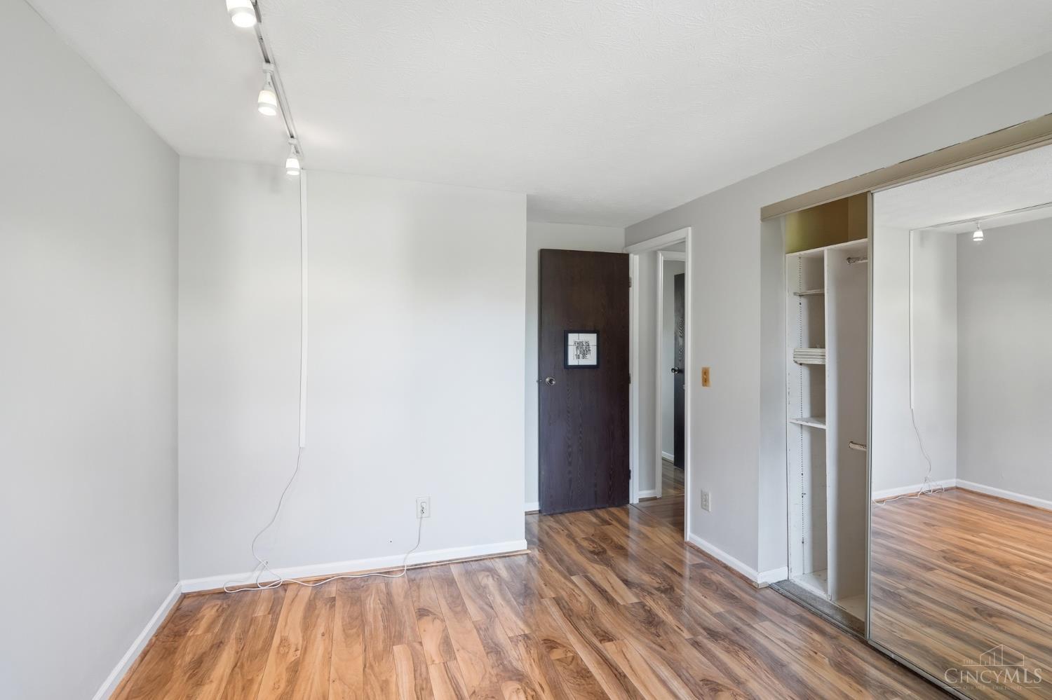 3507 West Galbraith Road Cincinnati, OH 45239 - Photo 25 of 54