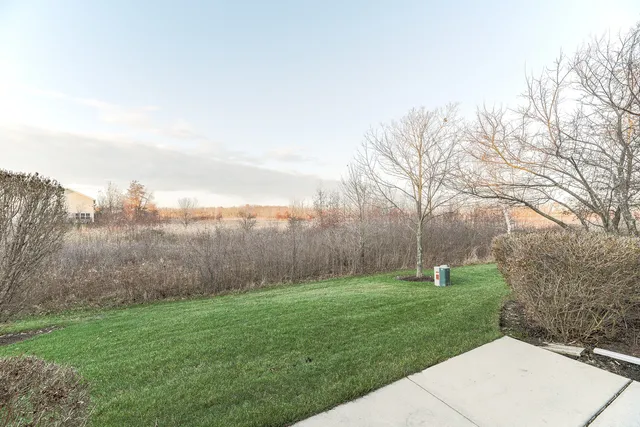 $2,200 | 1623 South Candlestick Way, Unit 1623, Waukegan, IL 60085