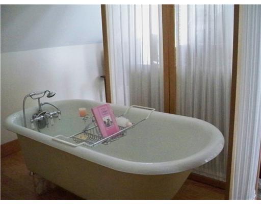 364 Willimantic Road Monson, ME 04464 - Photo 12 of 17 Master Bath/Spa.