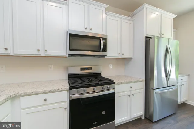 $3,900 | 495 Monte Farm Road, Mount Laurel, NJ 08054