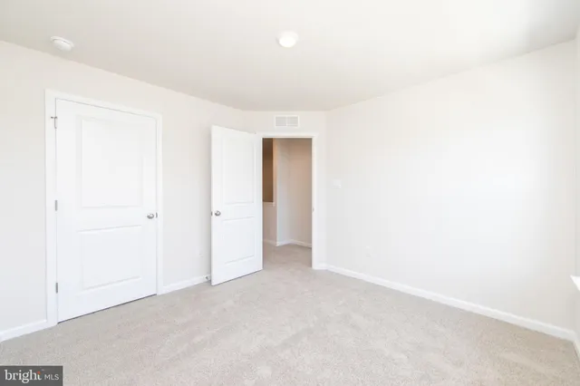 $3,900 | 495 Monte Farm Road, Mount Laurel, NJ 08054