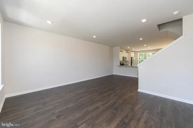 $3,900 | 495 Monte Farm Road, Mount Laurel, NJ 08054