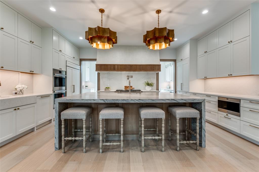 6215 Lafayette Way Dallas, TX 75230 - Photo 3 of 35