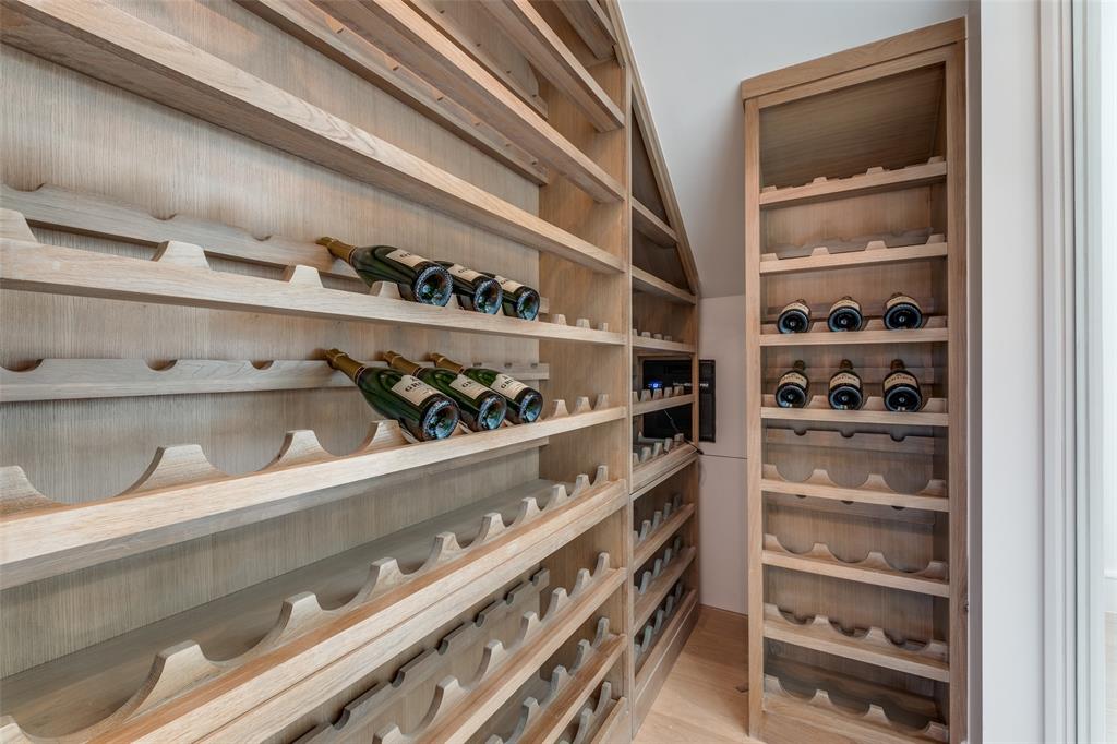 6215 Lafayette Way Dallas, TX 75230 - Photo 10 of 35