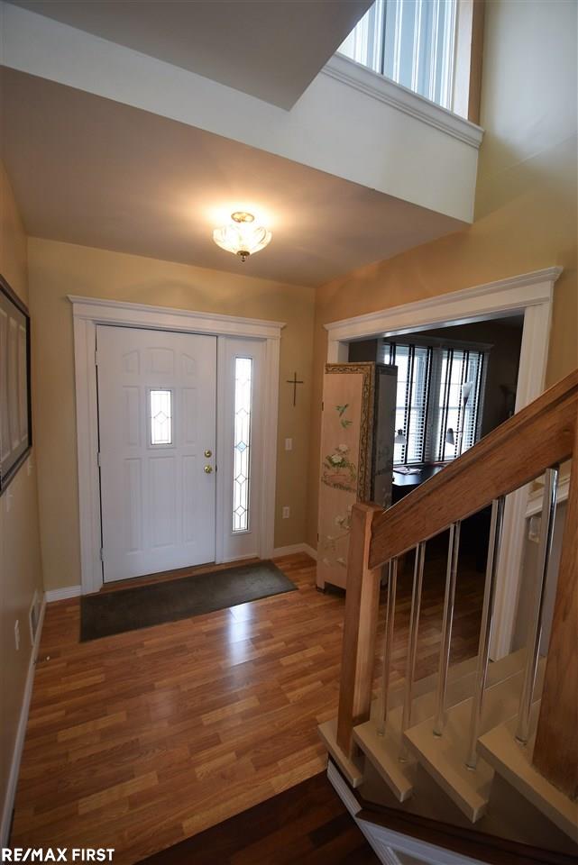6389 Dyke Road Algonac, MI 48001 - Photo 11 of 46 31373716-10.JPG