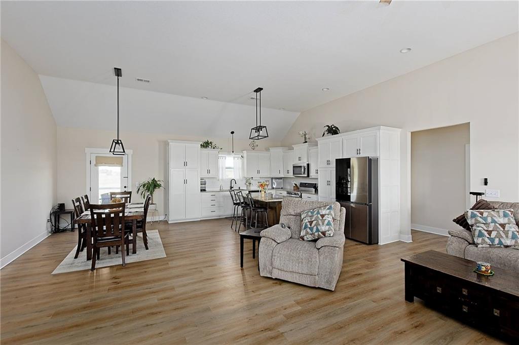 1671 Southwest 300th Road Kingsville, MO 64061 - Photo 4 of 25