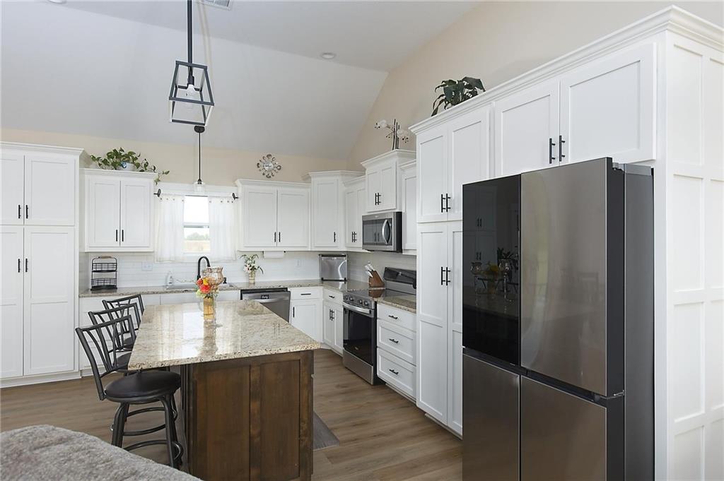 1671 Southwest 300th Road Kingsville, MO 64061 - Photo 7 of 25