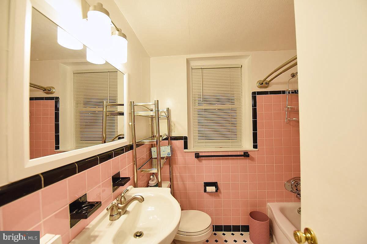 1708 Tyson Road Havertown, PA 19083 - Photo 16 of 22