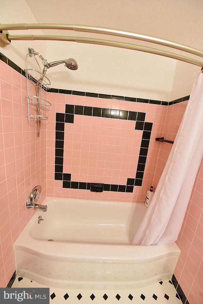 1708 Tyson Road Havertown, PA 19083 - Photo 17 of 22