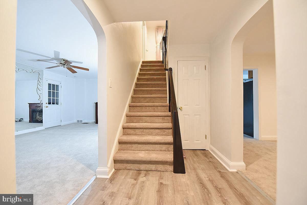 1708 Tyson Road Havertown, PA 19083 - Photo 4 of 22