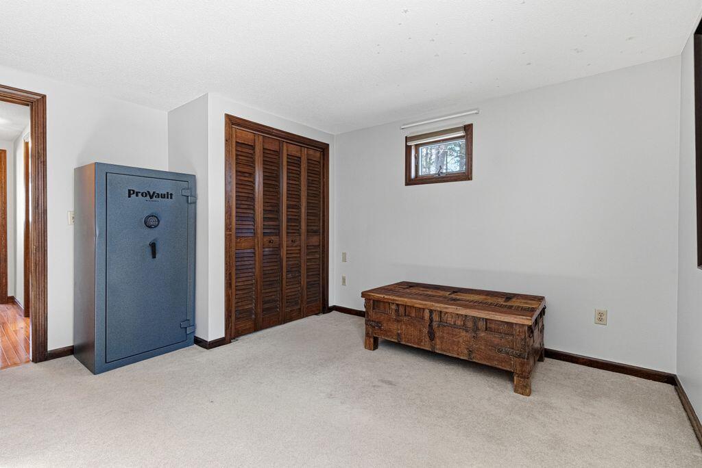 174 Christy Road Portland, ME 04103 - Photo 25 of 40 Bedroom/Wardrobe Room