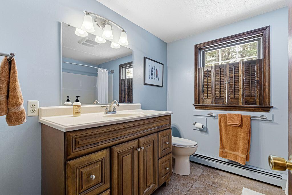 174 Christy Road Portland, ME 04103 - Photo 30 of 40 Upstairs Bathroom