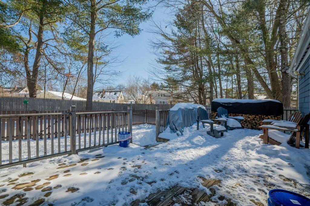 174 Christy Road Portland, ME 04103 - Photo 39 of 40 Fenced in area