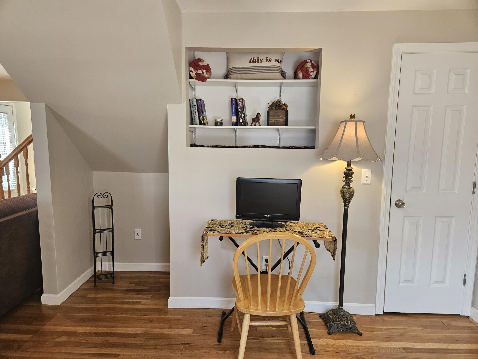 14 Prosperity Lane Windham, ME 04062 - Photo 34 of 63 Office niche