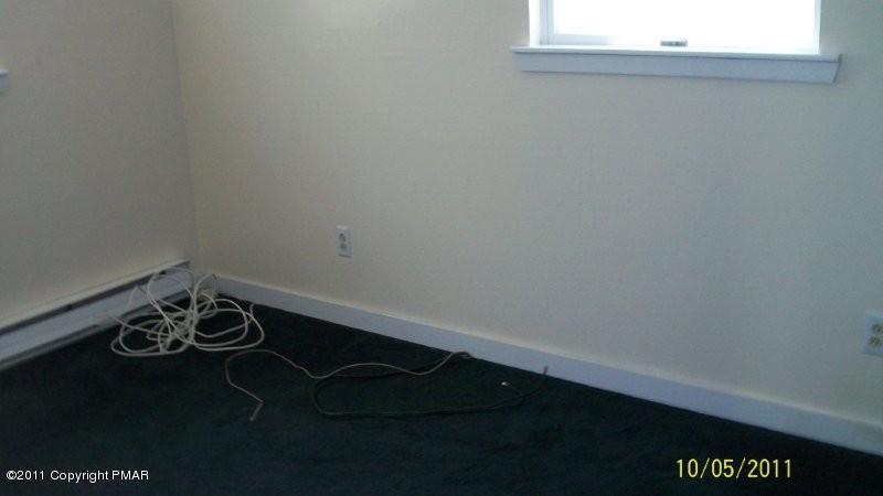 609 Maple Road Canadensis, PA 18325 - Photo 5 of 8 Bedroom #1