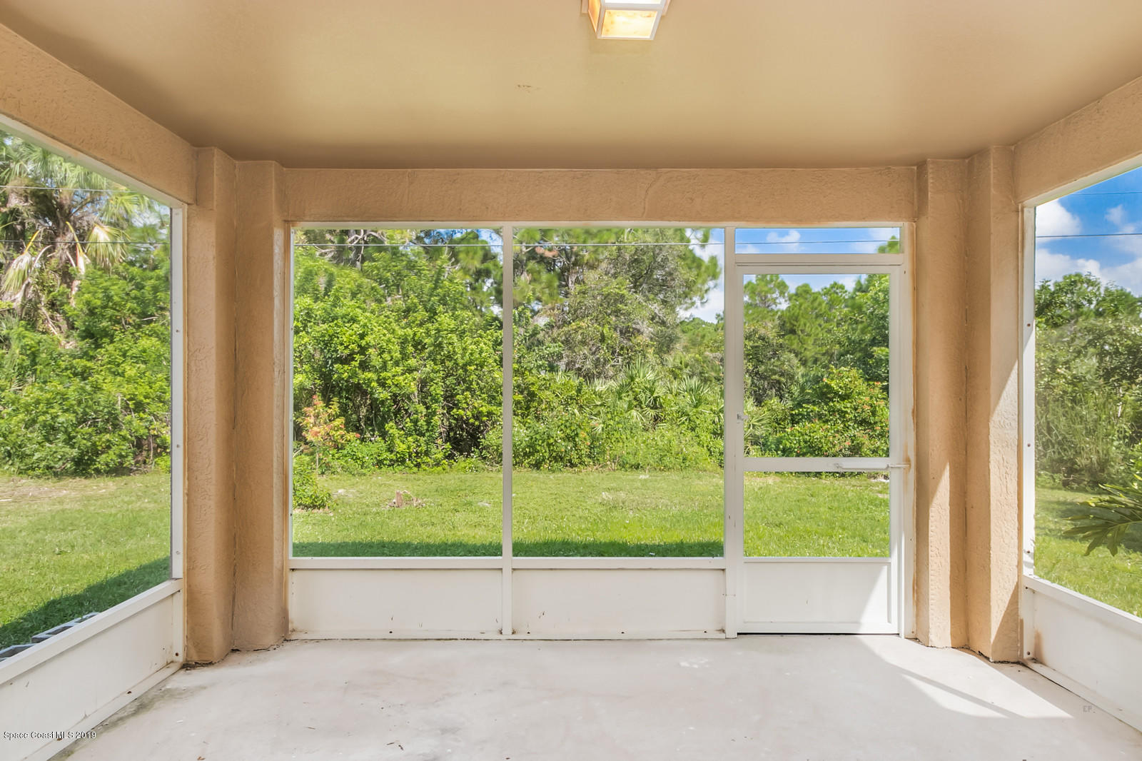 2134 Thames Road Southeast, Unit 17 Palm Bay, FL 32909 - Photo 6 of 24 07_2134Thames0055_mls