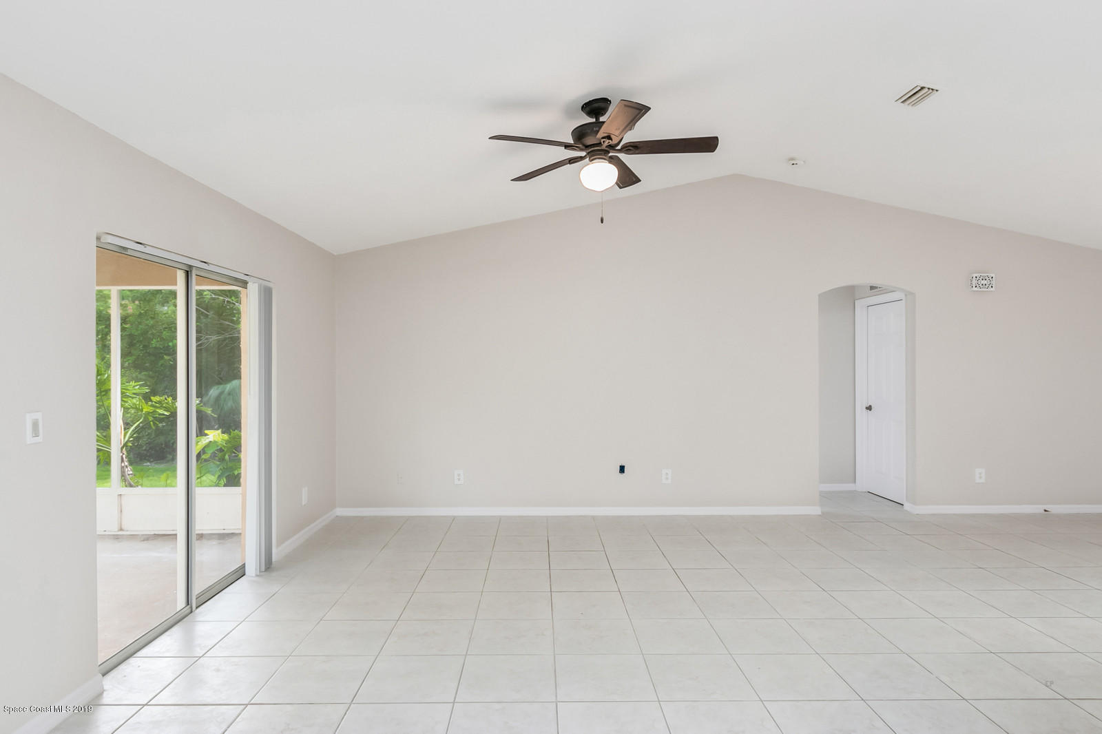 2134 Thames Road Southeast, Unit 17 Palm Bay, FL 32909 - Photo 10 of 24 11_2134Thames0092_mls