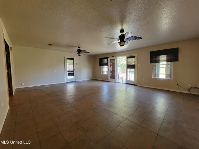 $197,000 | 7204 Hampton Drive, Biloxi, MS 39532