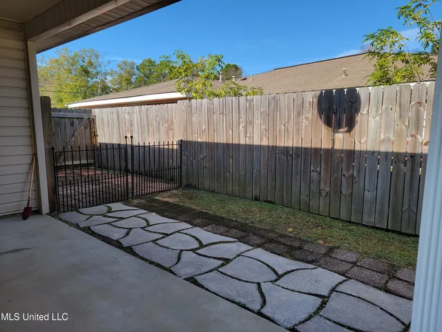 $197,000 | 7204 Hampton Drive, Biloxi, MS 39532