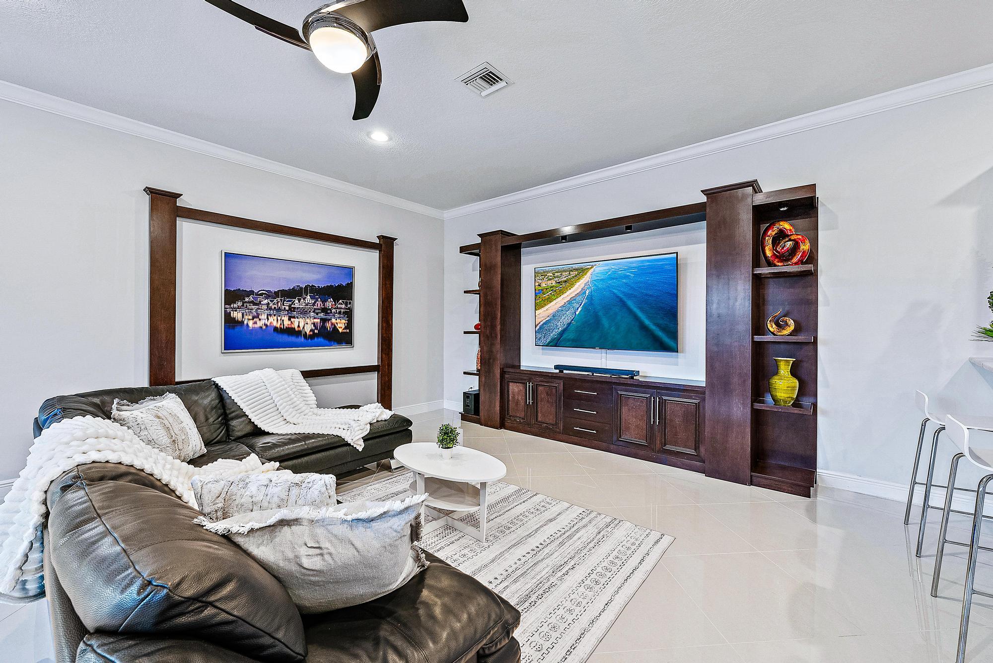 127 Steeple Circle Jupiter, FL 33458 - Photo 16 of 56 Family