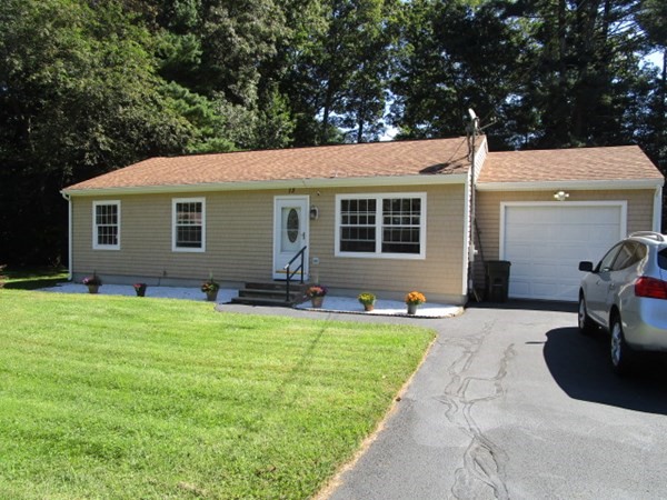 13 Dudley Road Oxford, MA 01540 - Photo 3 of 24 Gallery Image 3