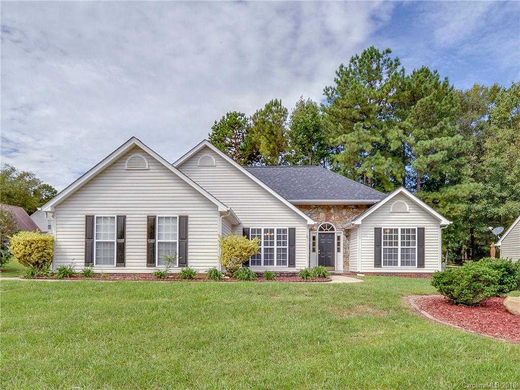 12705 Cardinal Point Road, Unit 26 Charlotte, NC 28269 - Photo 1 of 29 Gallery Image 1