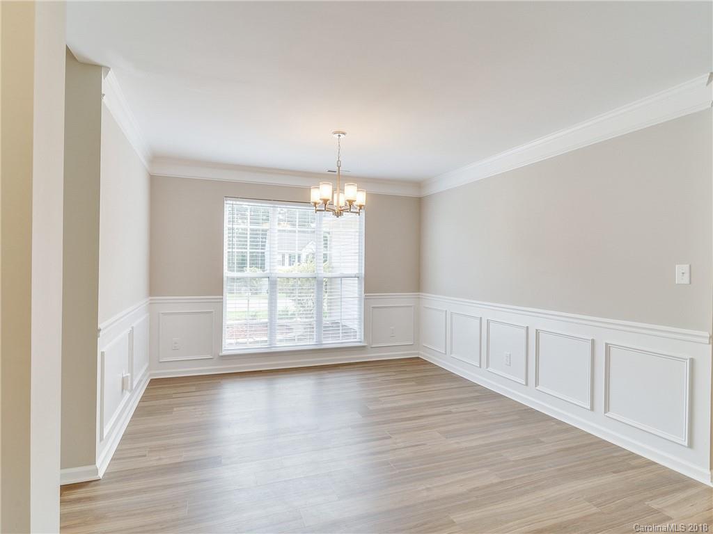 12705 Cardinal Point Road, Unit 26 Charlotte, NC 28269 - Photo 14 of 29 Gallery Image 14