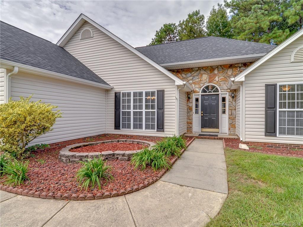12705 Cardinal Point Road, Unit 26 Charlotte, NC 28269 - Photo 3 of 29 Gallery Image 3