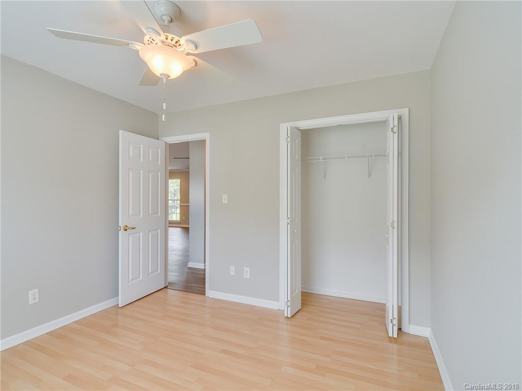 12705 Cardinal Point Road, Unit 26 Charlotte, NC 28269 - Photo 23 of 29 Gallery Image 23