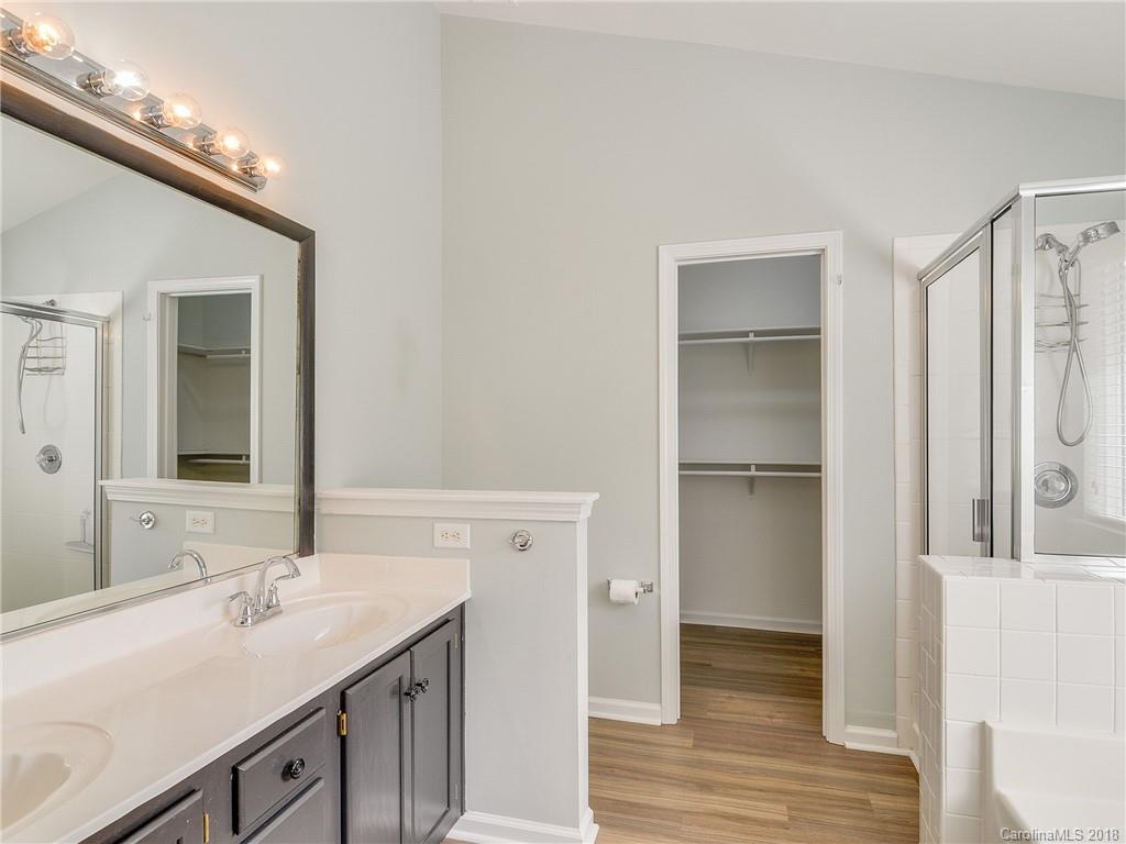 12705 Cardinal Point Road, Unit 26 Charlotte, NC 28269 - Photo 26 of 29 Gallery Image 26