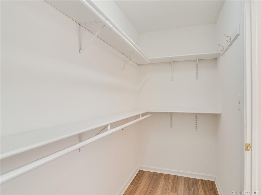 12705 Cardinal Point Road, Unit 26 Charlotte, NC 28269 - Photo 28 of 29 Gallery Image 28