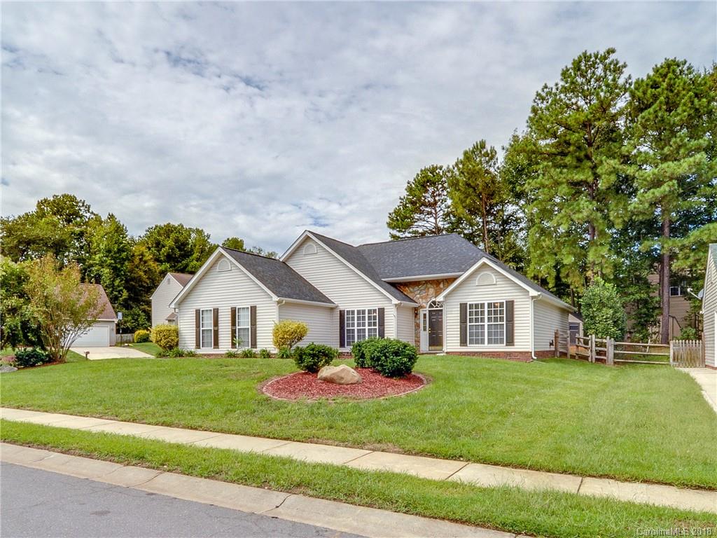 12705 Cardinal Point Road, Unit 26 Charlotte, NC 28269 - Photo 4 of 29 Gallery Image 4