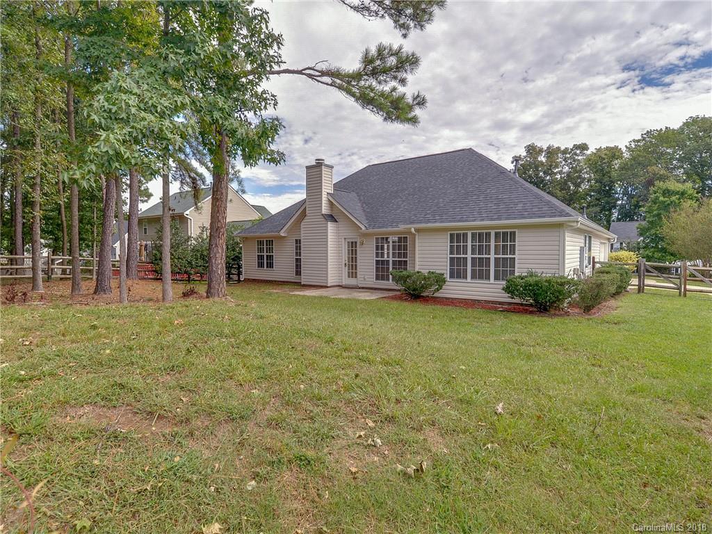 12705 Cardinal Point Road, Unit 26 Charlotte, NC 28269 - Photo 8 of 29 Gallery Image 8