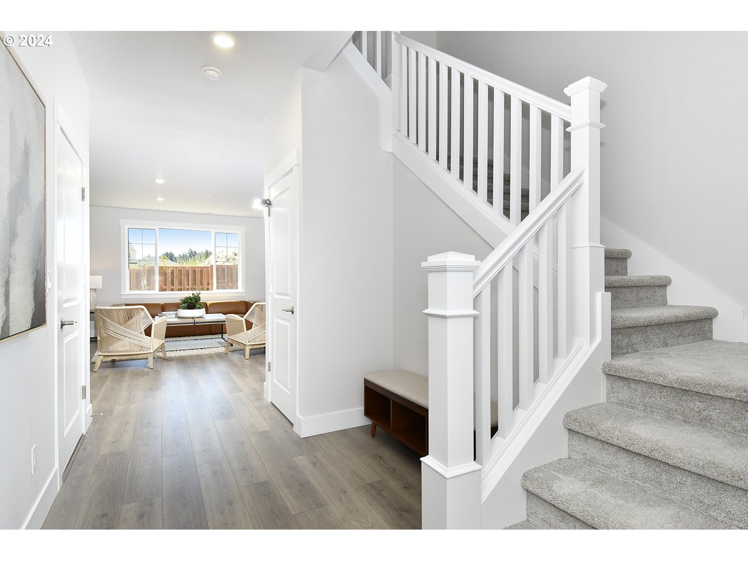 12605 Southwest Strobel Road Beaverton, OR 97007 - Photo 11 of 45 Gallery Image 11