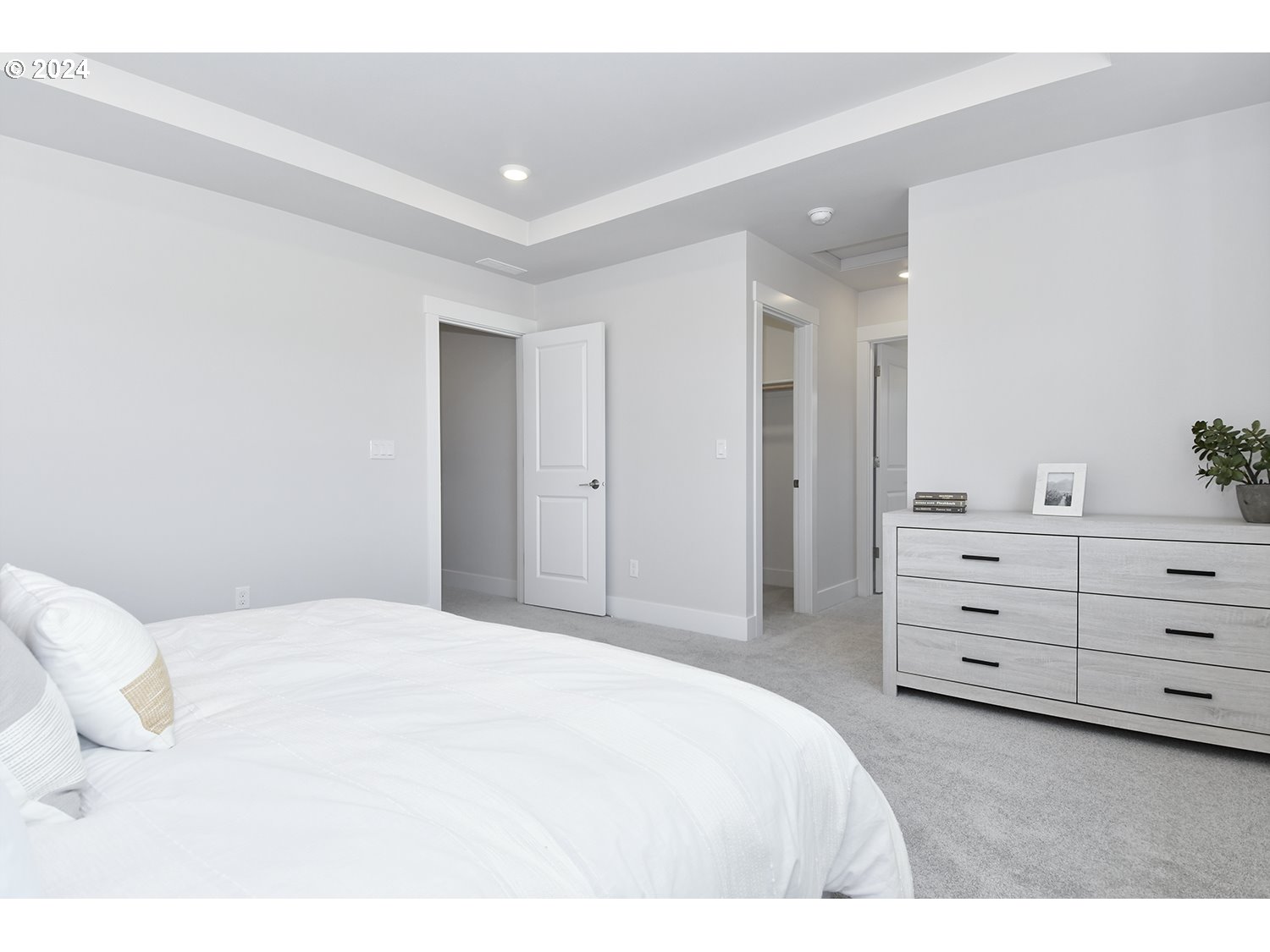 12605 Southwest Strobel Road Beaverton, OR 97007 - Photo 14 of 45 Gallery Image 14