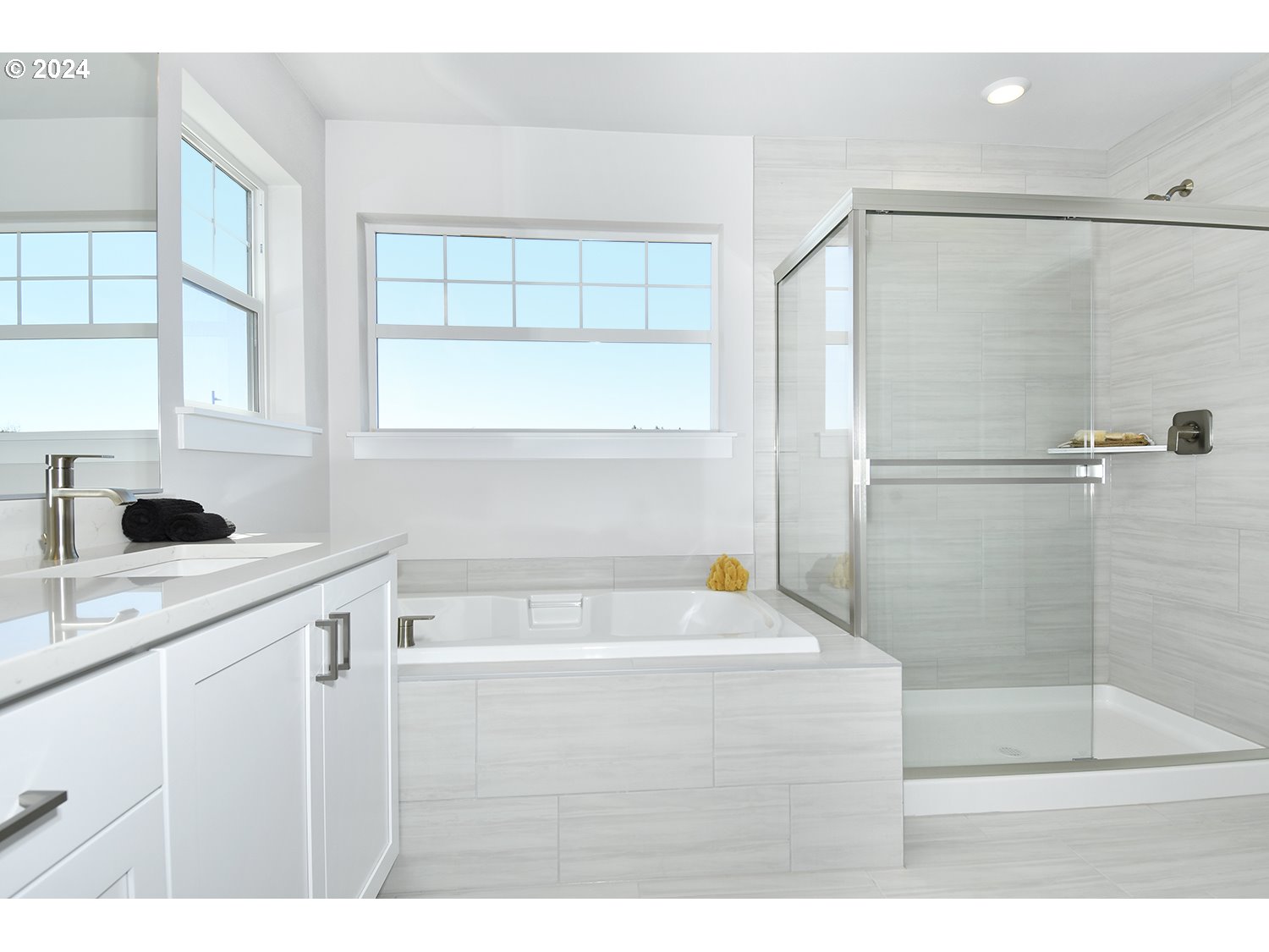 12605 Southwest Strobel Road Beaverton, OR 97007 - Photo 17 of 45 Gallery Image 17